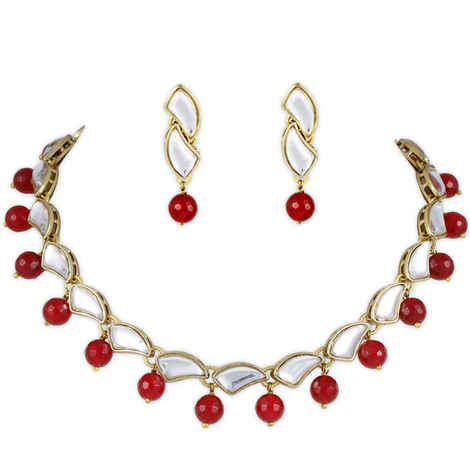Karatcart Red Onyx Kundan Necklace Set