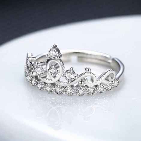 Ferosh Ayzaria Silver Ring