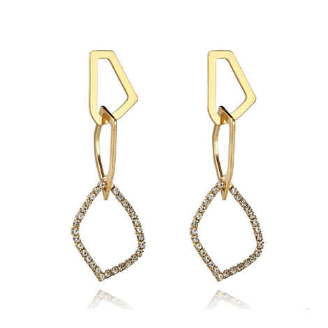 Buy Ferosh Rayie Intertwined Golden Earrings - Purplle