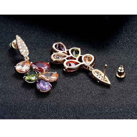 Buy Sukkhi Intricately Leafy Crystal Multi Colour Gold Plated Earring For Women - E81069 - Purplle