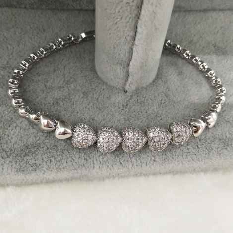 Buy Sukkhi Eye-catchy Valentine Heart Crystal Stone Rhodium Plated Bracelet For Women - BC80808 - Purplle