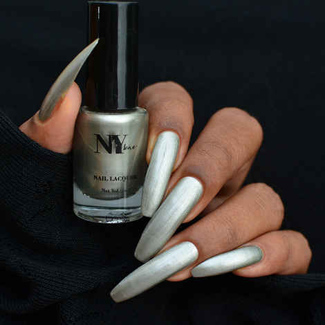 Buy NY Bae Nail Lacquer, Creme, Grey, Chromin' on Star Street - Shinning Nebula (6 ml) - Purplle