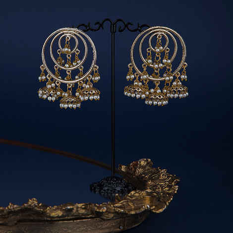 Buy Queen Be White Beads Gold Plated Chandbali -EV19006 - Purplle