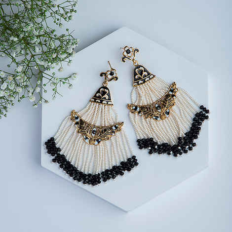 Buy Queen Be Tassel Pearl Chandeliers, Black & White Enamel, Black Stones - EV19019 - Purplle
