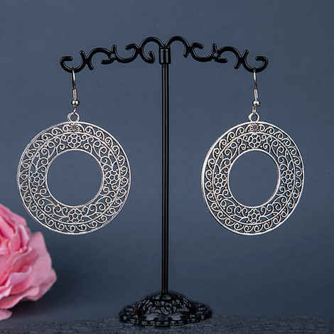 Buy Queen Be Oxidised Jali Circle Danglers - EP19013 - Purplle