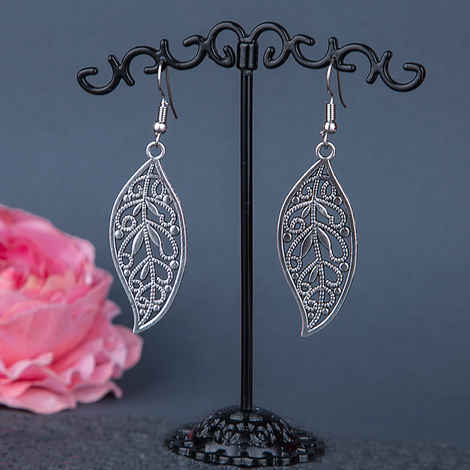 Buy Queen Be Oxidised Leaf Jali Danglers - EP19015 - Purplle