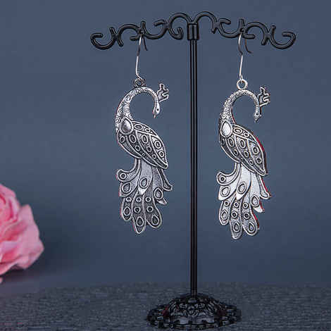 Buy Queen Be Oxidised Peacock Twist Danglers - EP19018 - Purplle