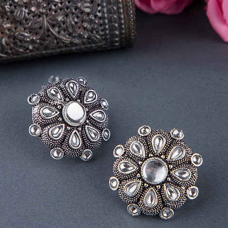 Buy Queen Be Oxidised Kundan Dew Drop Tops - Purplle