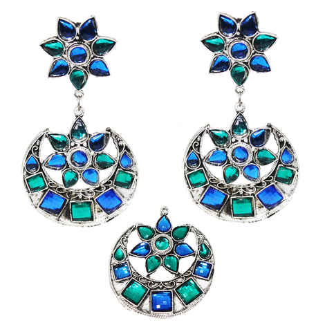 Buy Ferosh Aakriti Floral Green-Blue Rhinestone Earrings - Purplle