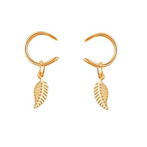 Buy Ferosh Juniper Golden Leaf Ear Clip - Purplle