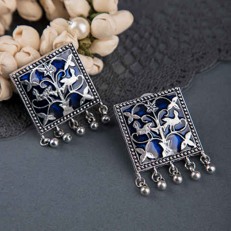 Buy Queen Be Abstract Art Square Oxidised Earrings - Purplle