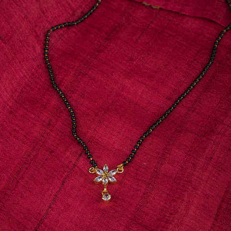 Buy Queen Be Star Wonder Mangalsutra - Purplle