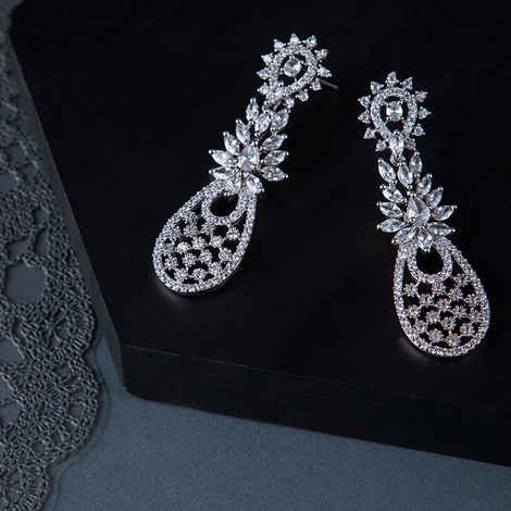 Buy Queen Be Hawai Delight Pineapple Earrings - Purplle