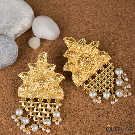 Buy Queen Be Royal Bling Earrings - Purplle