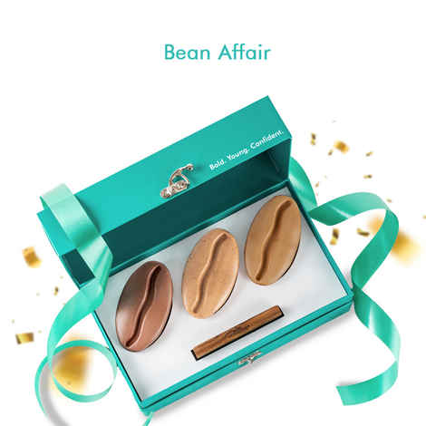 Buy mCaffeine Coffee Beans Gift Set | Shower with Coffee with World's First Bean Shaped Bathing Bars ,300 gm - Purplle