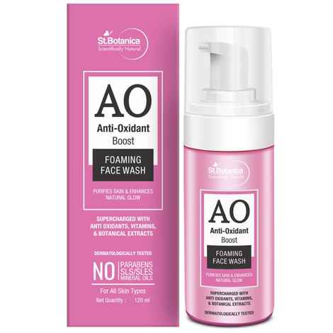Buy St.Botanica Anti Oxidant Boost Foaming Face Wash (120 ml) - Purplle