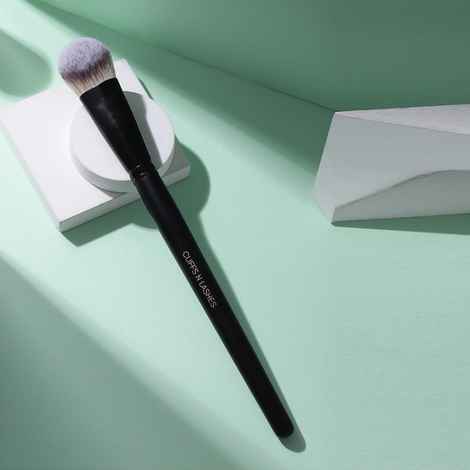 Cuffs N Lashes Makeup Brushes, F016 Foundation Brush - 1 pc