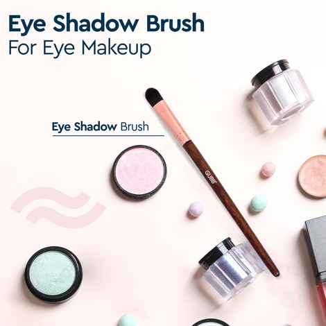 GUBB Professional Eyeshadow Brush For Eye Makeup 1 Pc