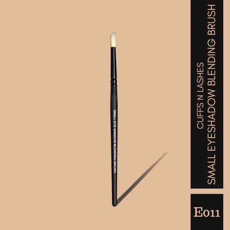 Cuffs N Lashes Makeup Brushes, E011 Small Eye Shadow Blending Brush - 1 pc