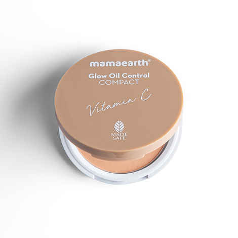 Mamaearth Glow Oil Control Compact SPF 30 with Vitamin C & Turmeric for 2X Instant Glow - 01 Ivory Glow (9 gm)