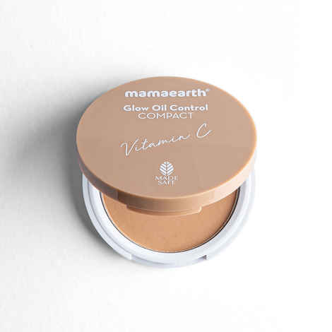 Mamaearth Glow Oil Control Compact SPF 30 with Vitamin C & Turmeric for 2X Instant Glow - 03 Nude Glow (9 gm)