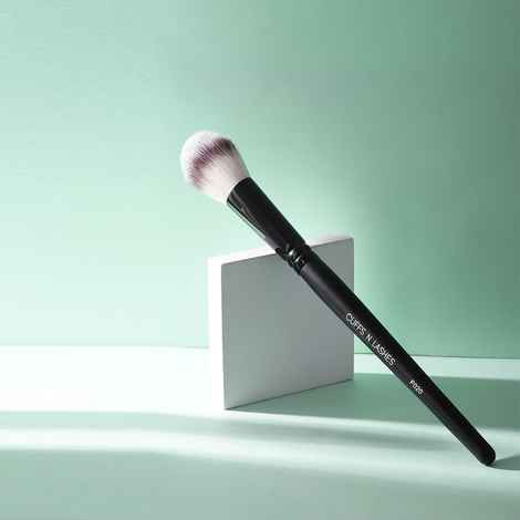 Cuffs n Lashes Makeup Brushes F020 Powder Sweep Brush - 1 pc