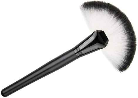 Buy AY Large Fan Brush Makeup Blush Face Contour Foundation Highlighter Brush, Color May Vary 1 pc - Purplle