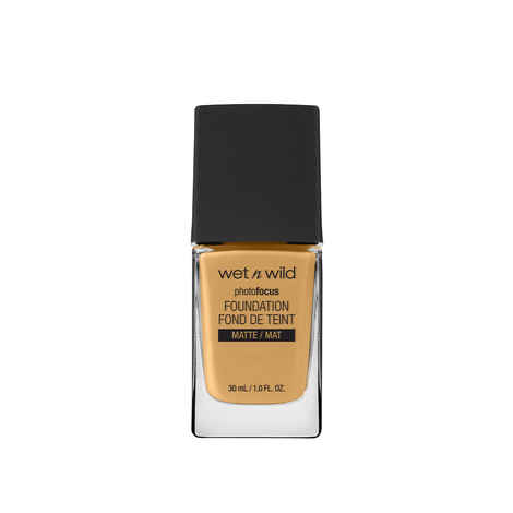 Buy Wet n Wild Photo Focus Foundation- Classic Beige (30 ml) - Purplle