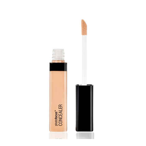Buy Wet n Wild Photo Focus Concealer -Light/ Med Beige (8.5 ml) - Purplle