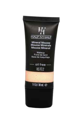 Half N Half Mineral Mousse Oil Free Foundation Light SPF-20, Ivory (30 ml)