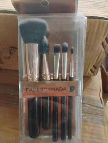 Faces Canada GWP D2C 5 in 1 face brush - 5 Pcs