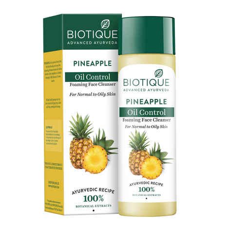 Buy Biotique Pineapple Oil Control Foaming Face Cleanser (120 ml) - Purplle