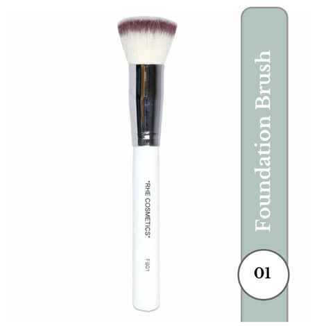 Rhe Cosmetics Professional Foundation Makeup Blender Brush (40 gm)