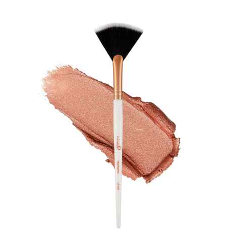Buy London Prime GS Highlighter Brush (505) 1 pc - Purplle