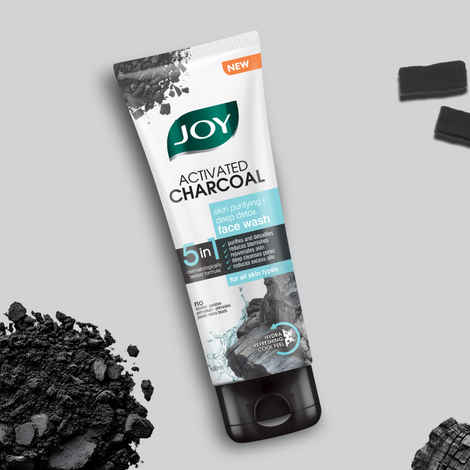 Buy Joy Activated Charcoal Deep Detox Face Wash (100 ml) | Controls Oil & Removes Dirt & Blackheads - Purplle