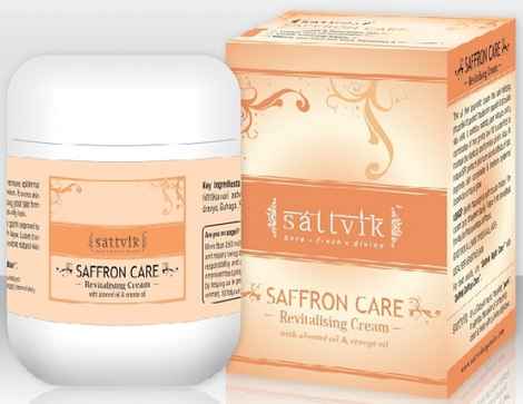 Buy Sattvik Organics Saffron Care Mattifying Day Cream (100 g) - Purplle