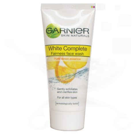 Buy Garnier Skin Naturals Light Complete Facewash (50 g) - Purplle