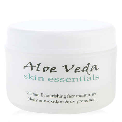 Buy Aloe Veda Vitamin E Nourishing Face Moisturiser With UV Block 100 g - Purplle