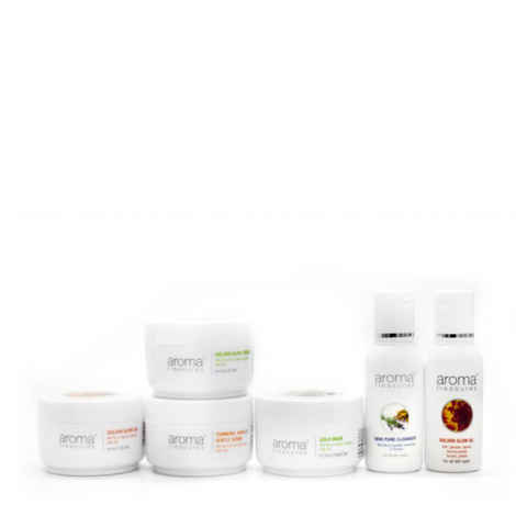 Buy Aroma Treasures Gold Kit + Happy Feet & Hand Mani-Pedi Kit - Purplle