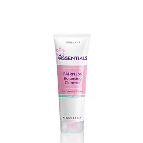 Buy Oriflame Essentials Fairness Balancing Cleanser (125 ml) - Purplle