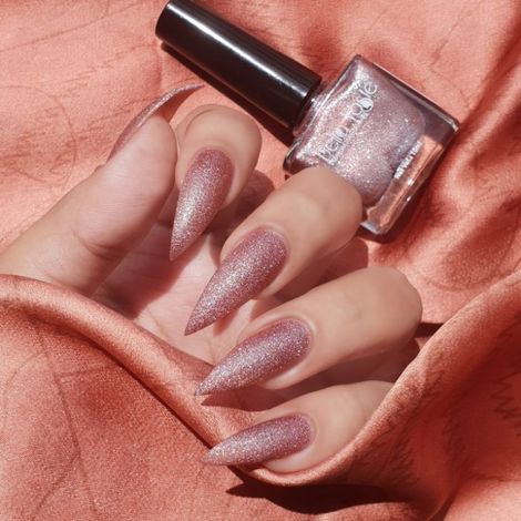 The 13 Best Wedding Nail Polishes of 2024