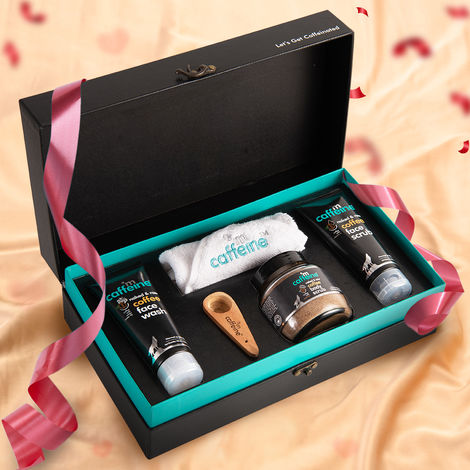 mCaffeine Coffee Moment Skin Care Gift Kit (300 gm)