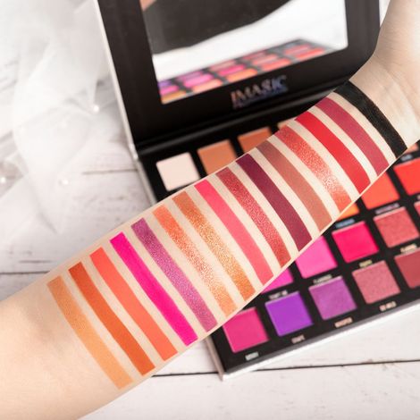 Imagic outlet eyeshadow palette