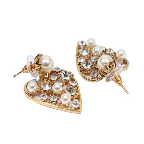 Amazon.com: Silver Crystal Rhinestone Pave Heart Shaped Clip Earrings: Clip  On Earrings: Clothing, Shoes & Jewelry