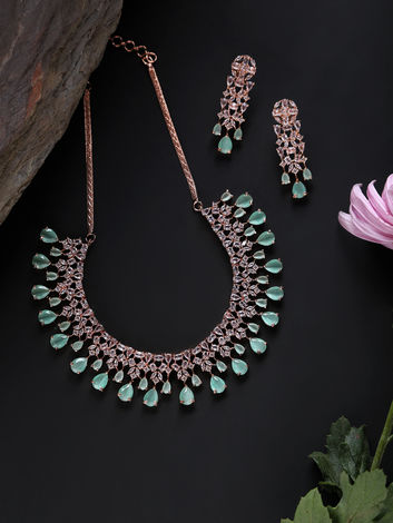Rose gold plated jewellery shop