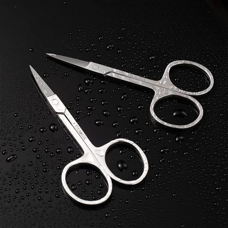 Fingernail scissors store