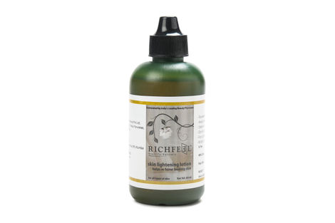 Richfeel Skin Lightening Lotion (80 ml)