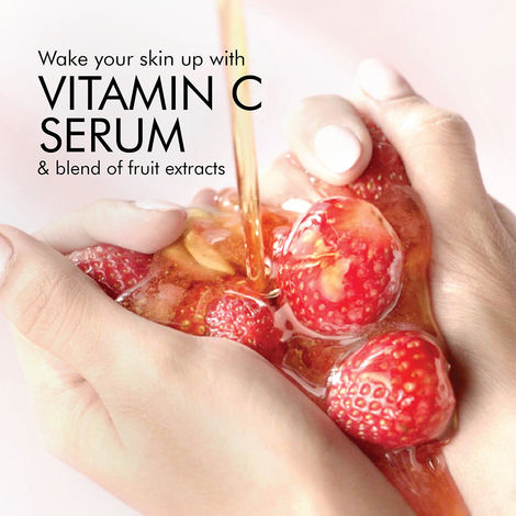 Lakme Blush Glow Hydrating Strawberry Facewash with Vitamin C