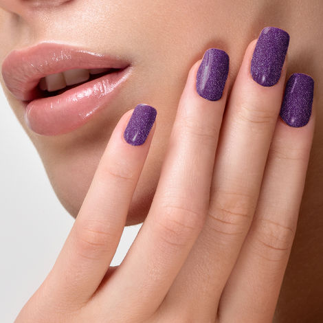I Love Lakme - @enaildiaries ensures all eyes are on her with this  enchanting shade of purple! 💜​ 💅 Absolute Gel Stylist Nail Color in  Poison️⁠💅 ​ 🛒 on www.lakmeindia.com ⁠ ⁠​ #