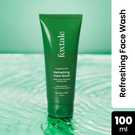 Foxtale Refreshing Face Wash for Deep Cleansing with Niacinamide, Hydrates & Brightens - 100 ml